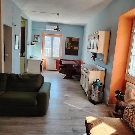 La Casa Colorata Con Vista Apartment