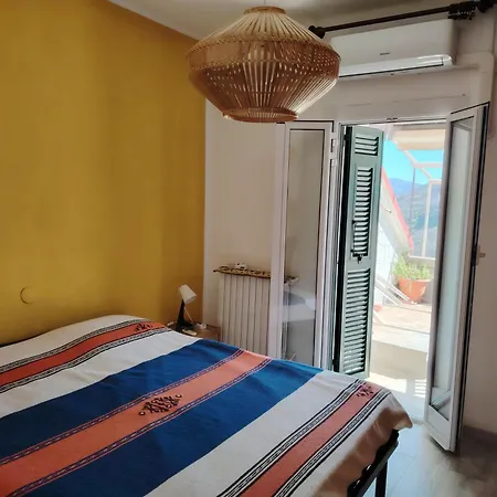 La Casa Colorata Con Vista * Borgomaro