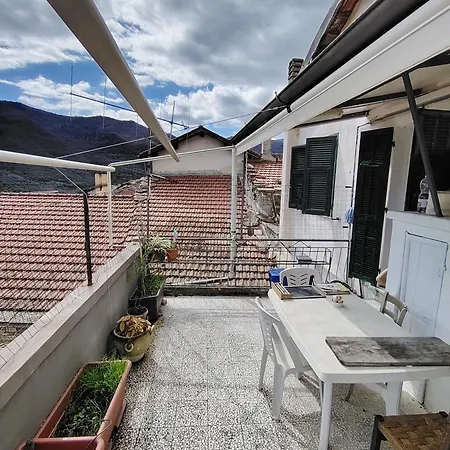 Daire La Casa Colorata Con Vista *