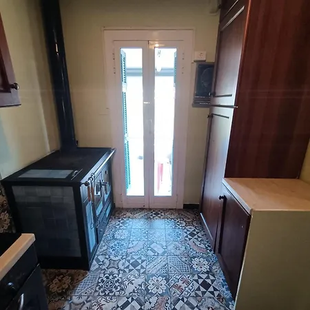 La Casa Colorata Con Vista Appartement Borgomaro